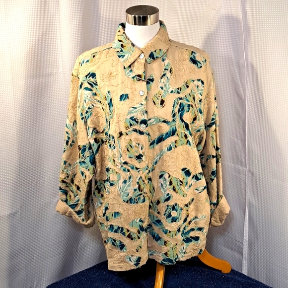 EUC Woman's Jacket/Over-shirt - Picture 1 of 12